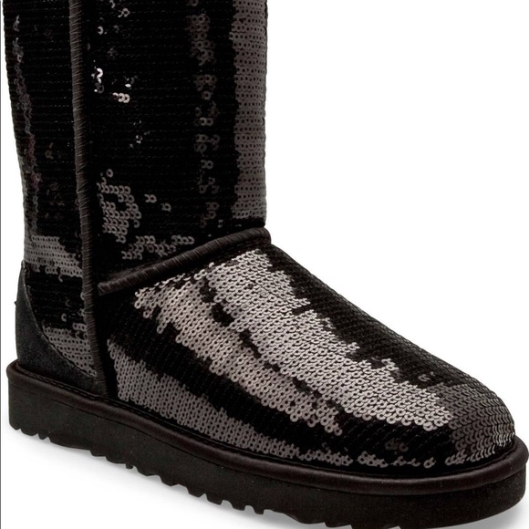 short sparkle uggs